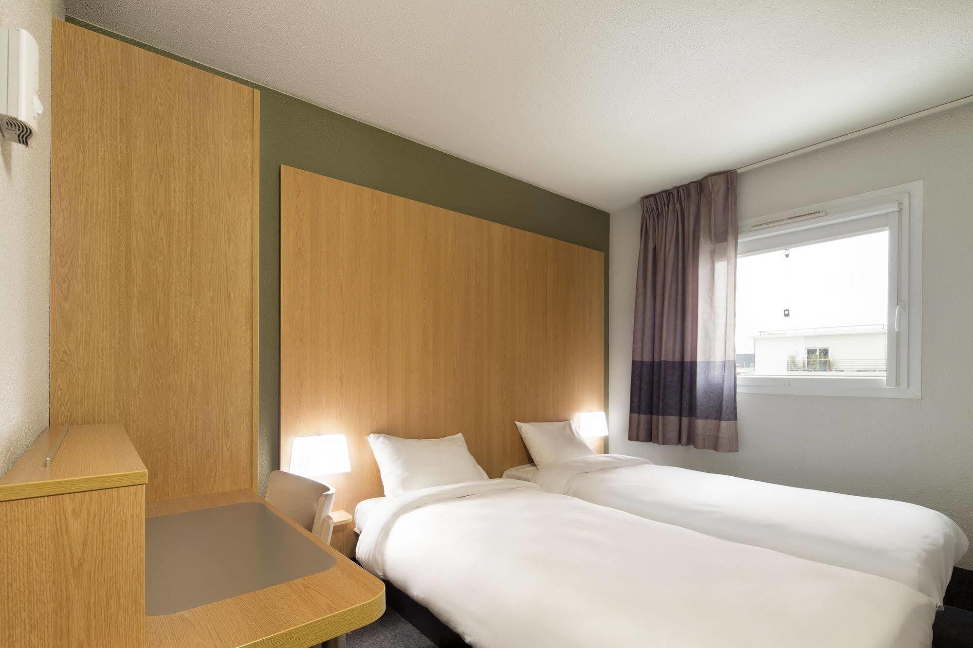 B&B Hotel Montlhery Linas Luaran gambar